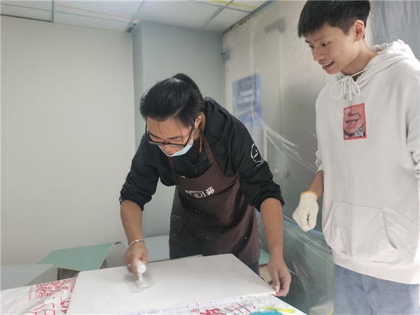 艺术漆就选大师漆品牌_涂工匠艺术水漆加盟_艺术漆加盟费